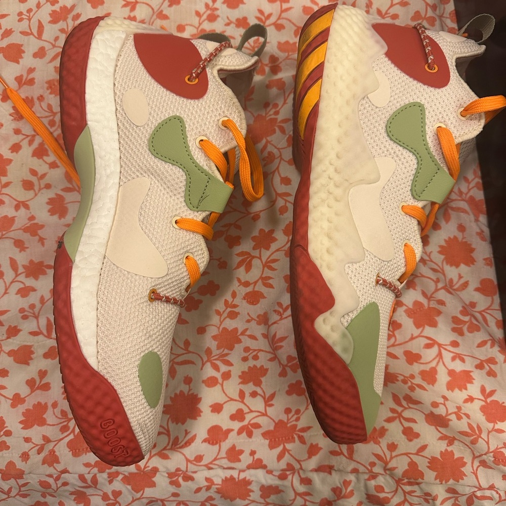 Men’s adidas Harden Vol. 6 Athletic Shoes - Picture 5 of 9